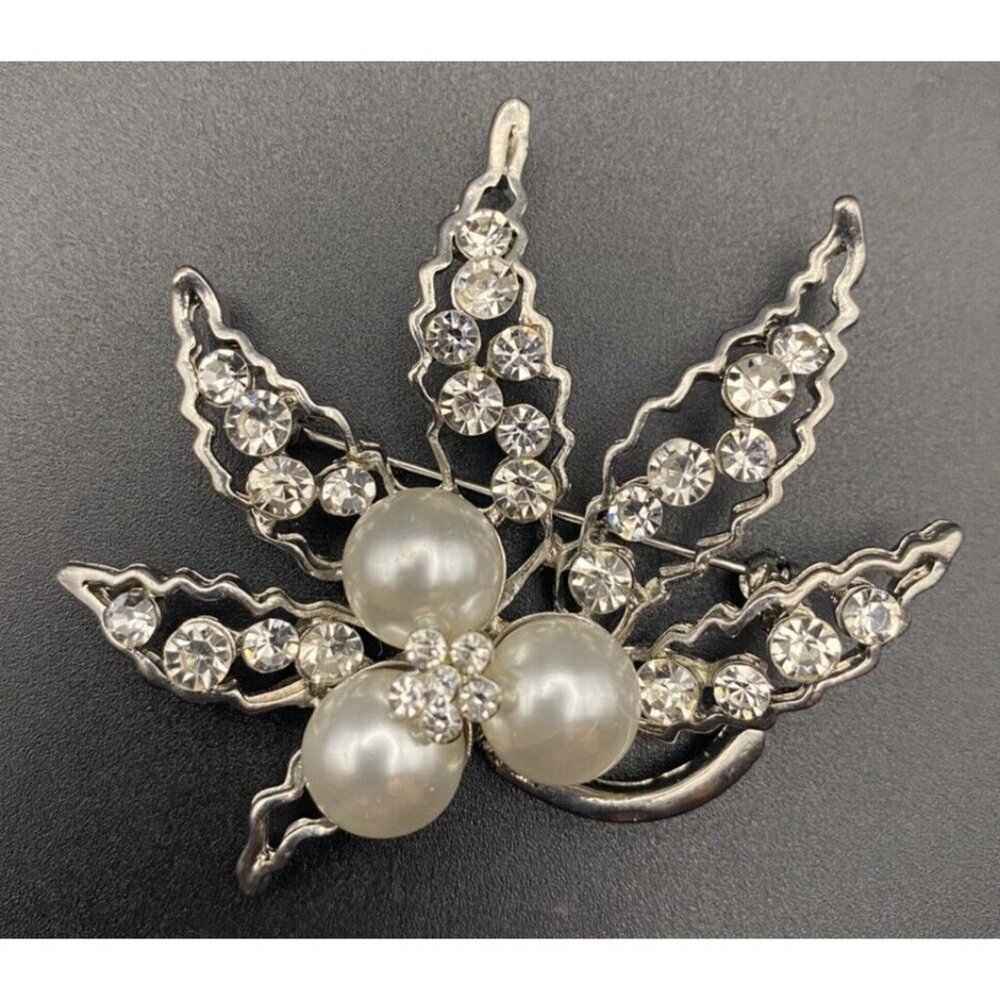 Crystal Bridal Brooch Pin Faux Pearl Silver Tone Filigree Leaves Prom Pageant 2"